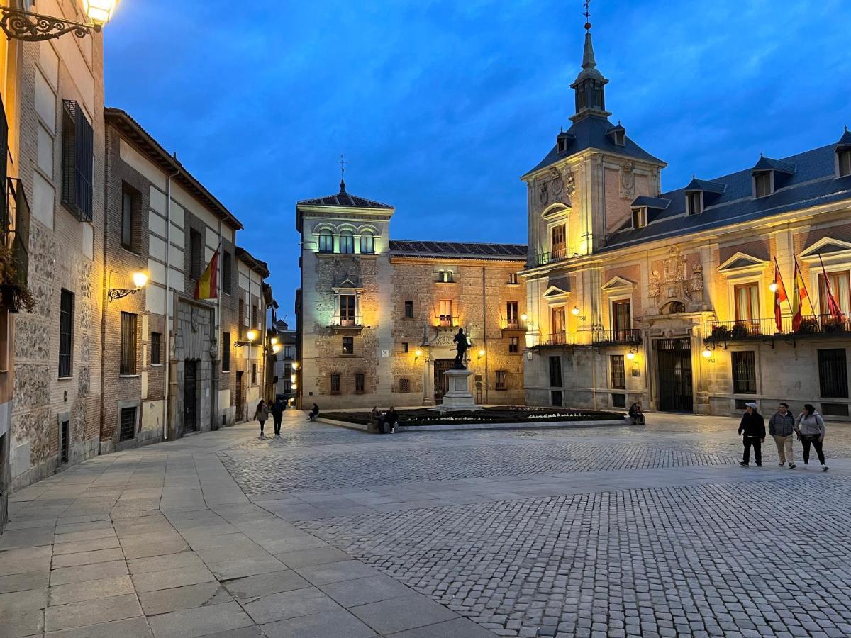 Apartment In Monumental Square Madrid Center Εξωτερικό φωτογραφία
